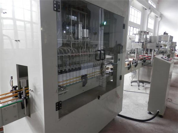 Зэвэрдэггүй ган бүрэн автомат цайруулах дүүргэлт машин