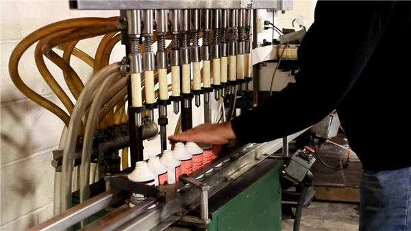 Өндөр чанарын автомат угаалгын өрөөний цайруулах дүүргэлт машин